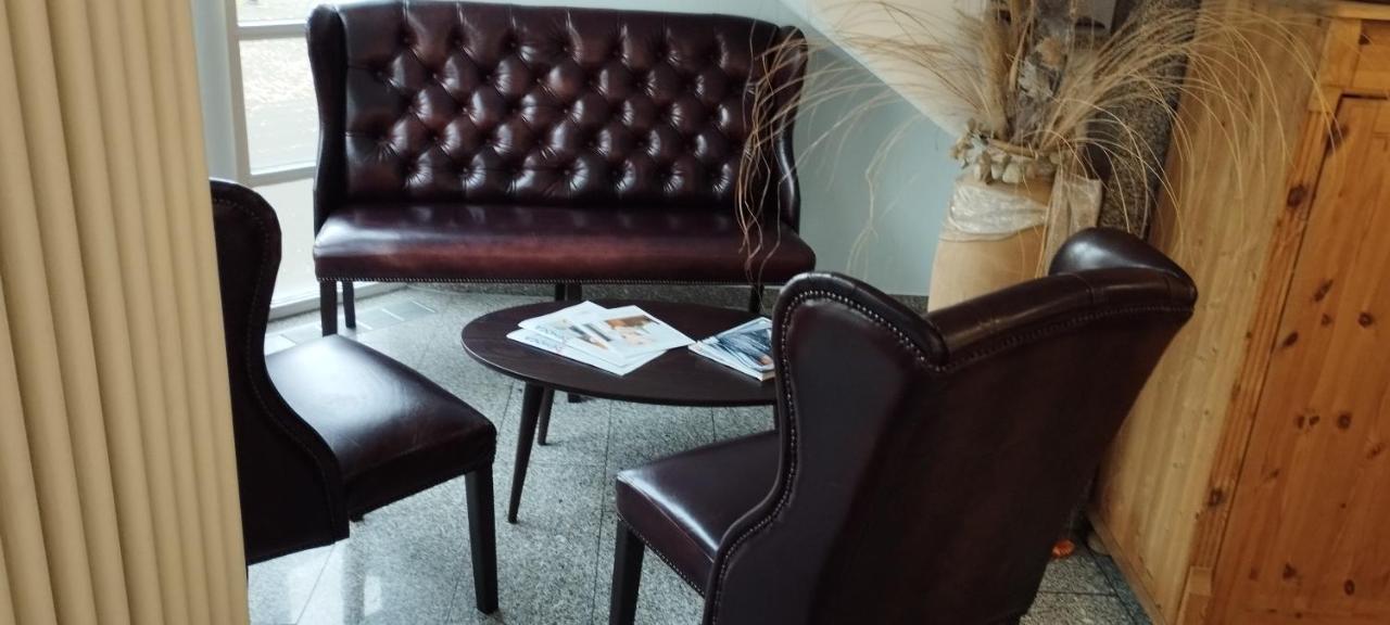 Hotel Am Theater Schwetzingen Dış mekan fotoğraf